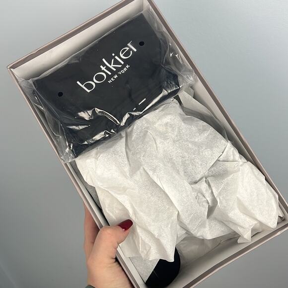 Botkier Maje calf hair zebra print new flat banded toe loop slides size 9 - Picture 8 of 9